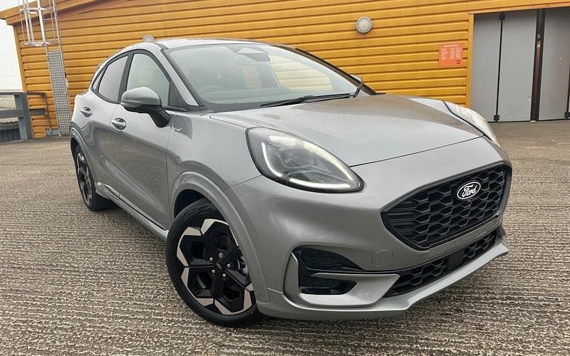 Used 2025 Ford Puma Gen-E ST-Line X Hatchback | £22,999 (Expensive) - Image 1/4