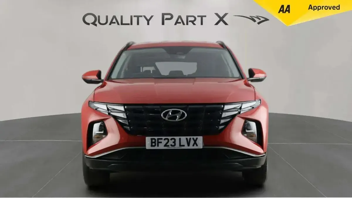 Used Hyundai Tucson SE 230 HP (169 kW) 2023 Red SUV