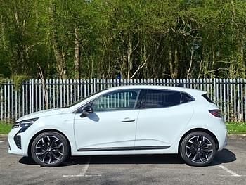 Nowe Renault Clio V Techno 90 KM (66 kW) 2026 Biały Hatchback