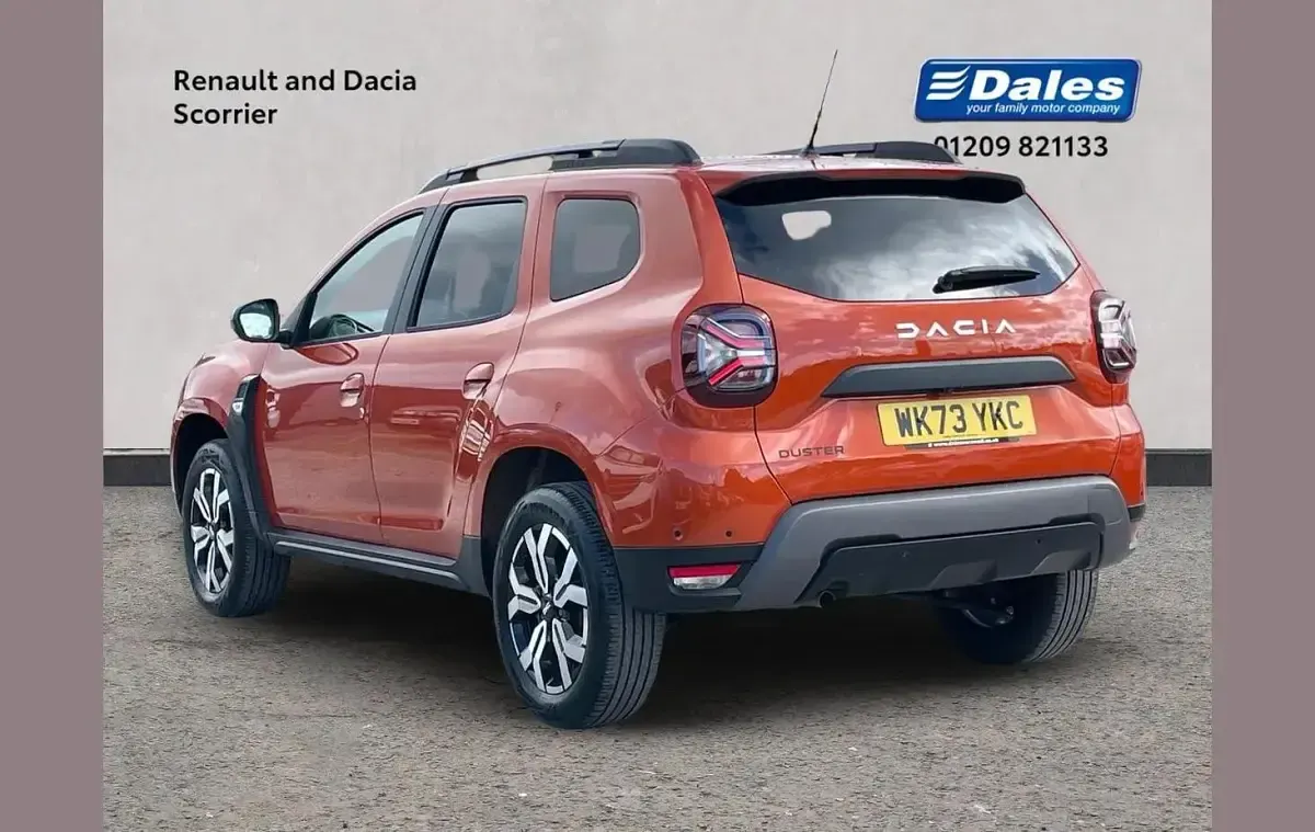 Used Dacia Duster Journey 150 HP (110 kW) 2023 Orange SUV