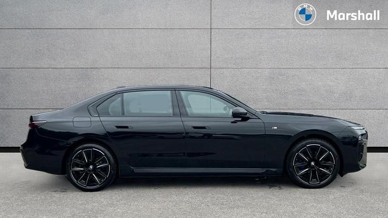 Used BMW i7 M Sport 400 kW (544 HP) 2025 Black Sedan