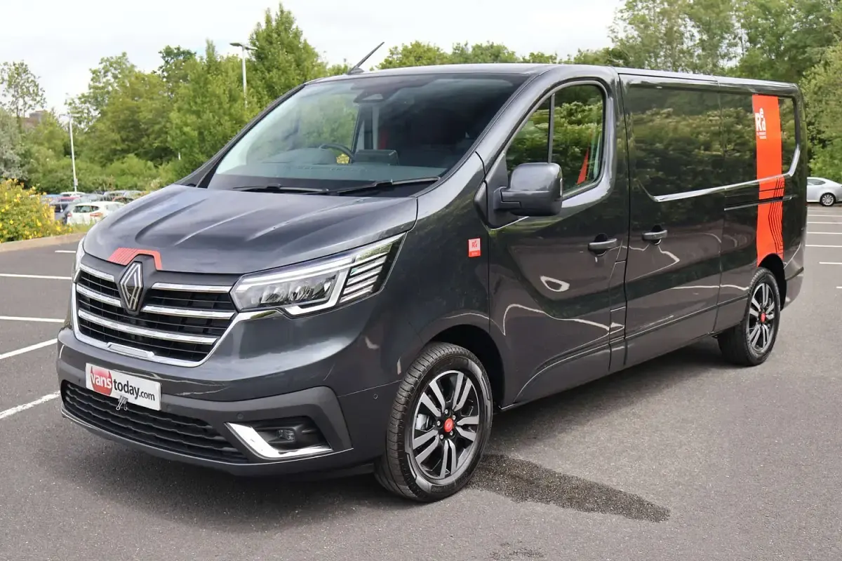 New Renault Trafic 2026 Grey