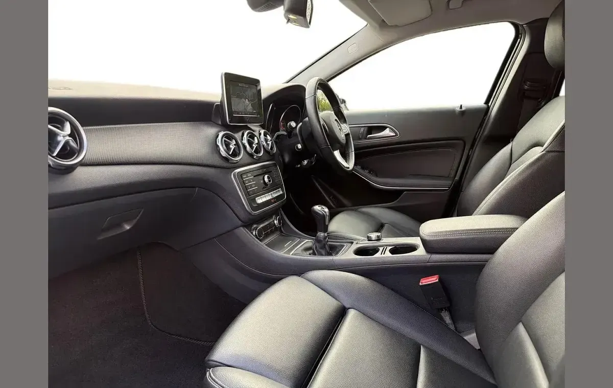 Used Mercedes GLA200 Executive 154 HP (113 kW) 2019 Black SUV