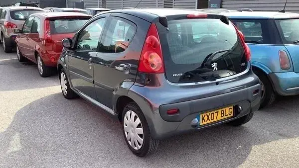 Used Peugeot 107 68 HP (50 kW) 2007 Grey Hatchback