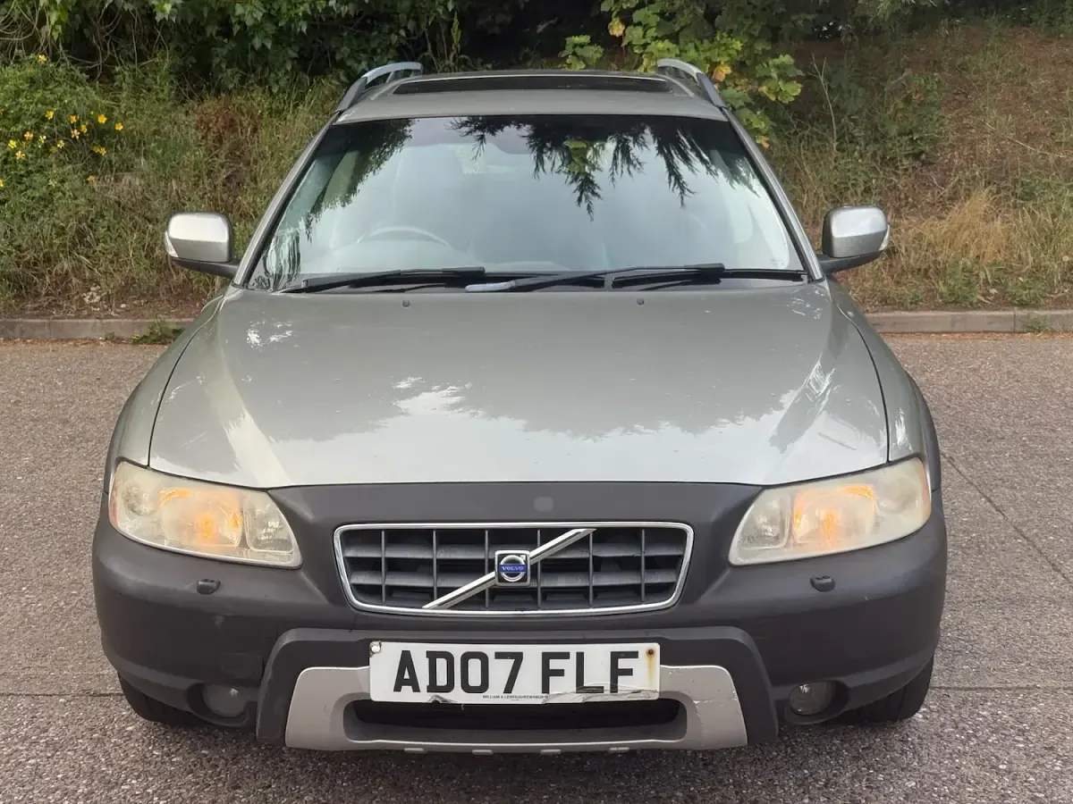Used Volvo XC70 SE 175 HP (128 kW) 2007 Green Estate