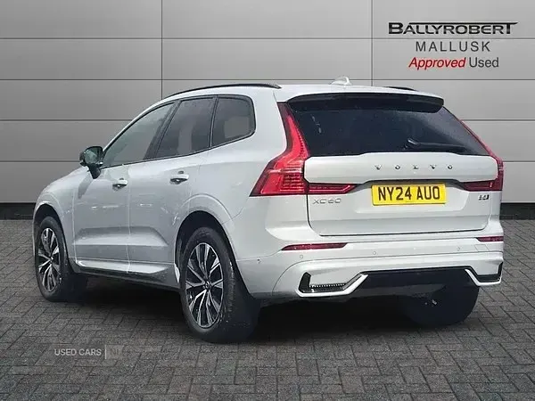 Second-hand Volvo XC60 Plus 250 CP (183 kW) 2024 Gri SUV