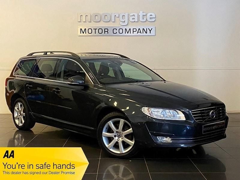 Grey Used 2015 Volvo V70 SE Estate | £8,290 (Fair price) - Image 1/3