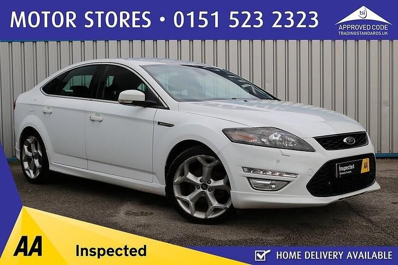 Used Ford Mondeo Titanium X 163 HP (119 kW) 2014 White Hatchback