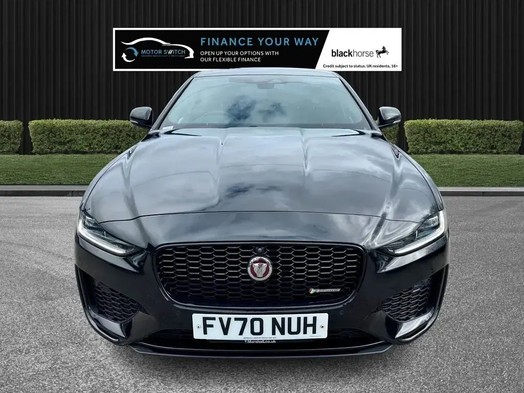 Gebraucht Jaguar XE R-Dynamic 204 PS (150 kW) 2021 Schwarz Limousine