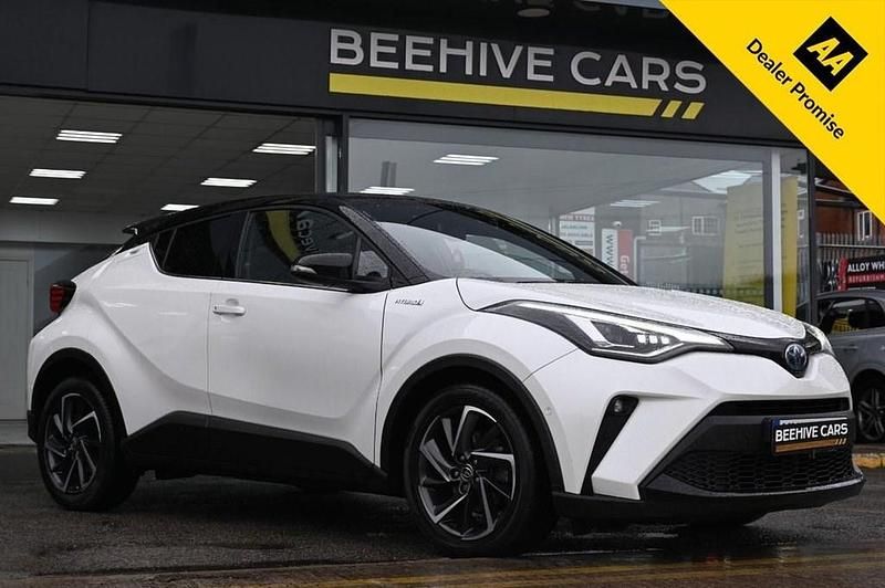 Used Toyota C-HR 122 HP (89 kW) 2020 White SUV