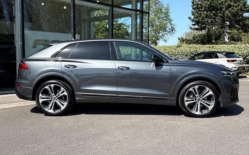 Used Audi Q8 Black Edition 340 HP (250 kW) 2025 Grey SUV