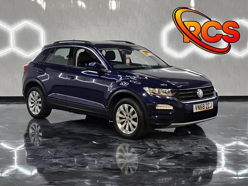 Used VW T-Roc SE 115 HP (84 kW) 2018 Blue SUV