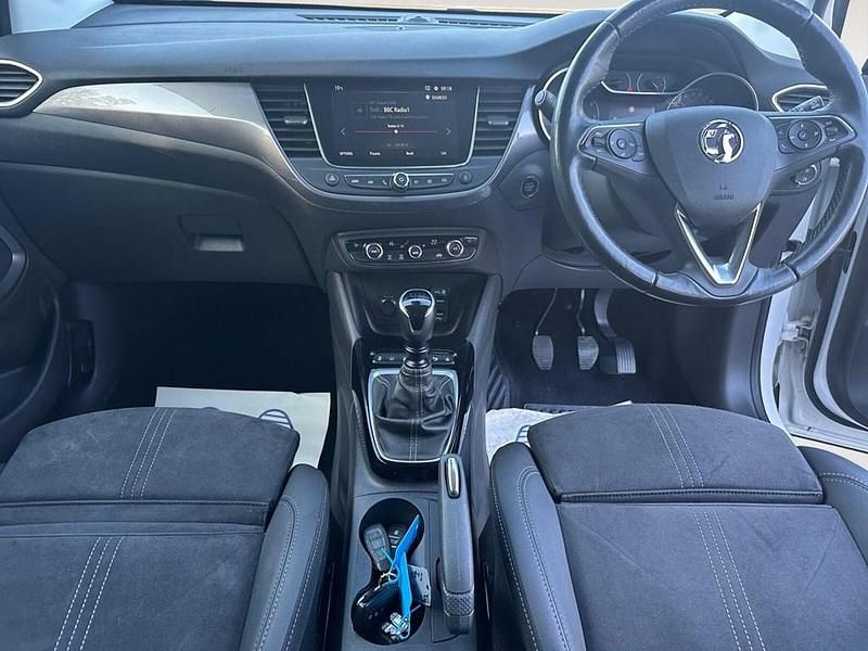 Used Vauxhall Crossland Ultimate 2021 White SUV