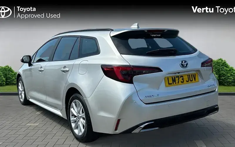 Used Toyota Corolla 140 HP (102 kW) 2026 Estate