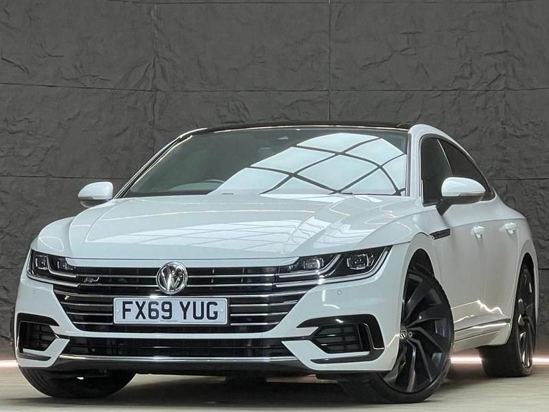 Used VW Arteon R-line 190 HP (139 kW) 2019 White Hatchback