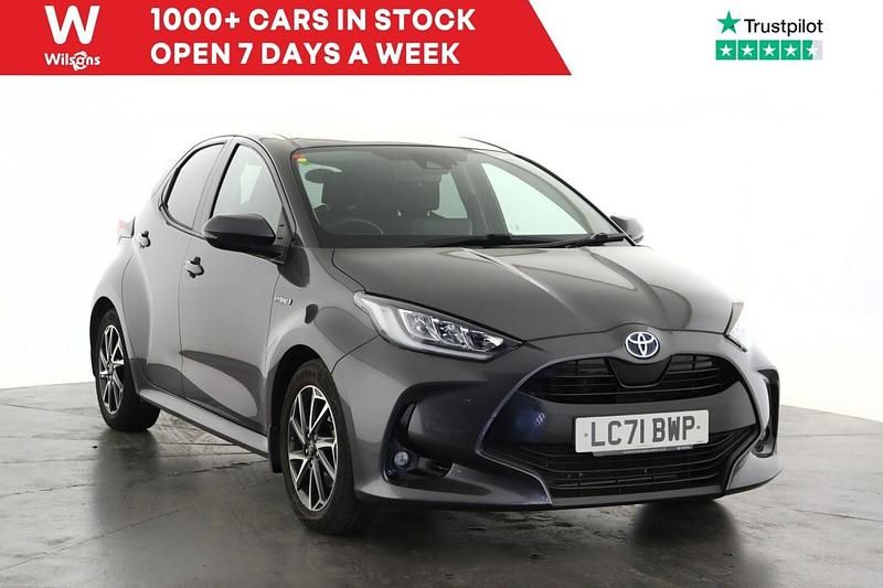 Grey Used 2021 Toyota Yaris Hybrid Design Hatchback | £16,299 (Fair price) - Image 1/4