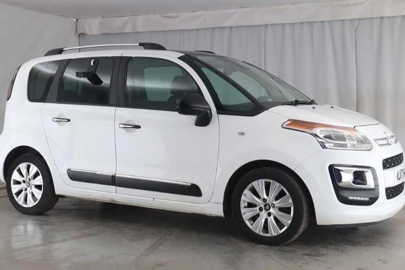 White Used 2017 Citroën C3 Picasso Platinum MPV | £4,780 (Good price) - Image 1/1