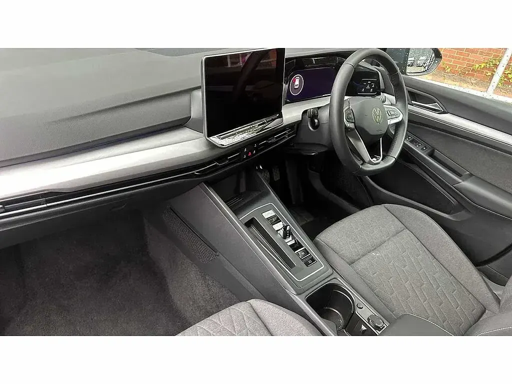 Used VW Golf VIII 147 HP (108 kW) 2025