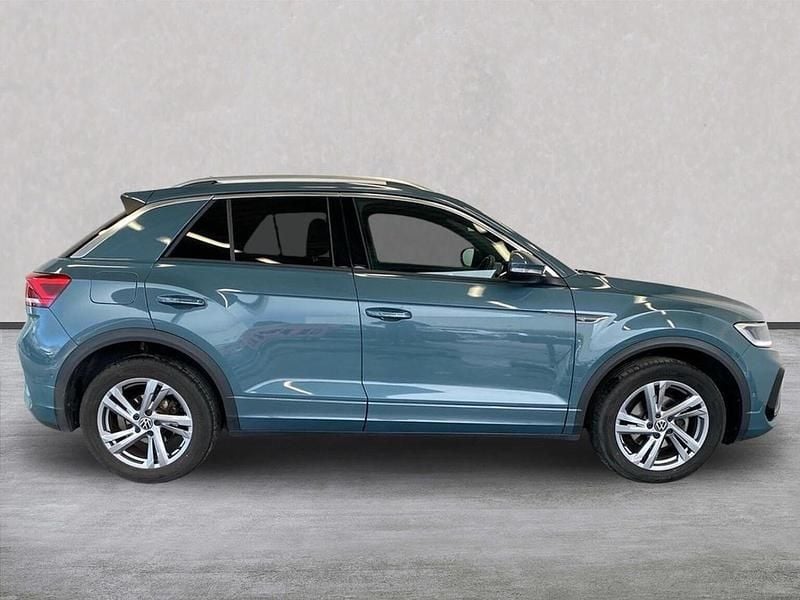 Used VW T-Roc R-line 150 HP (110 kW) 2024 Blue SUV