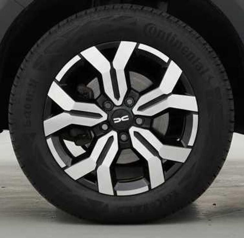 Used Dacia Duster Journey 130 HP (95 kW) 2024 Black Hatchback