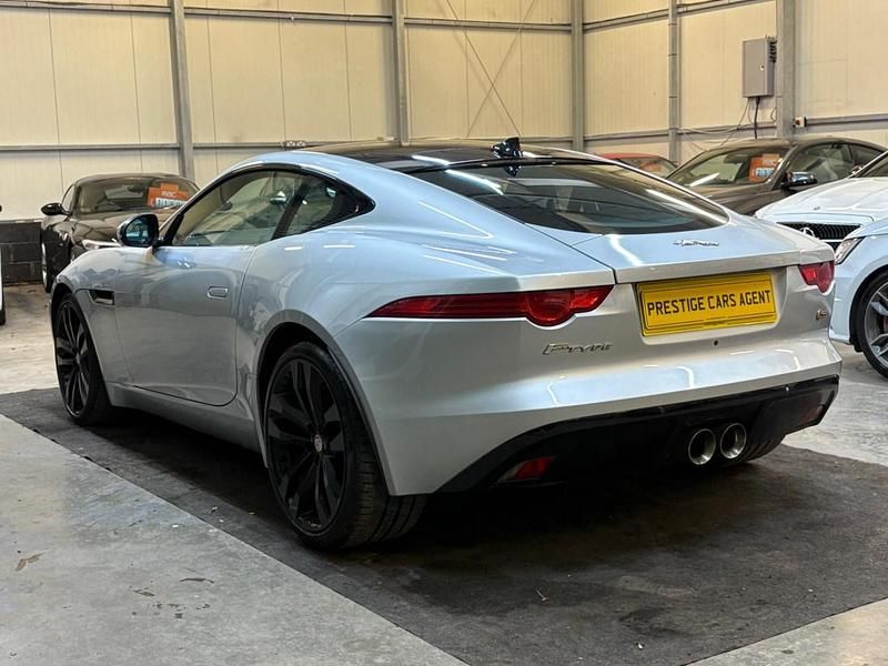 Used Jaguar F-Type Supercharged 380 HP (279 kW) 2015 Silver Coupe