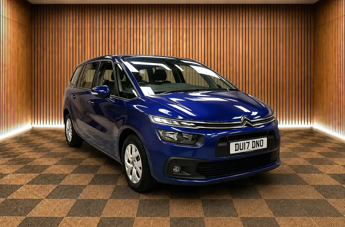 Used Citroën Grand C4 Picasso Touch 2017 Blue MPV