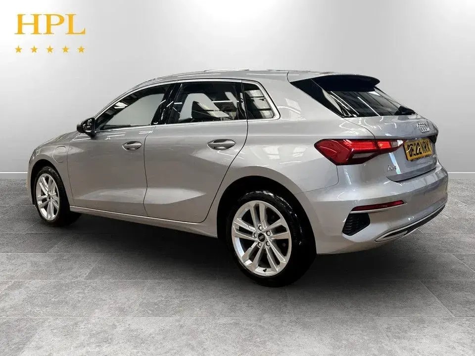 Used Audi A3 Sportback Sport 204 HP (150 kW) 2022 Silver Hatchback