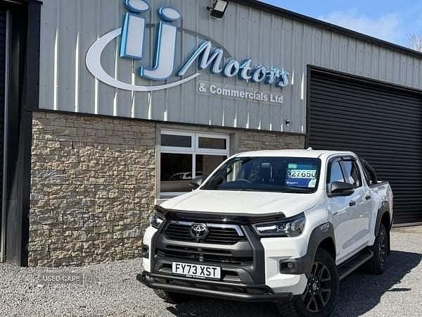 Used Toyota HiLux 204 HP (150 kW) 2023 White Pickup