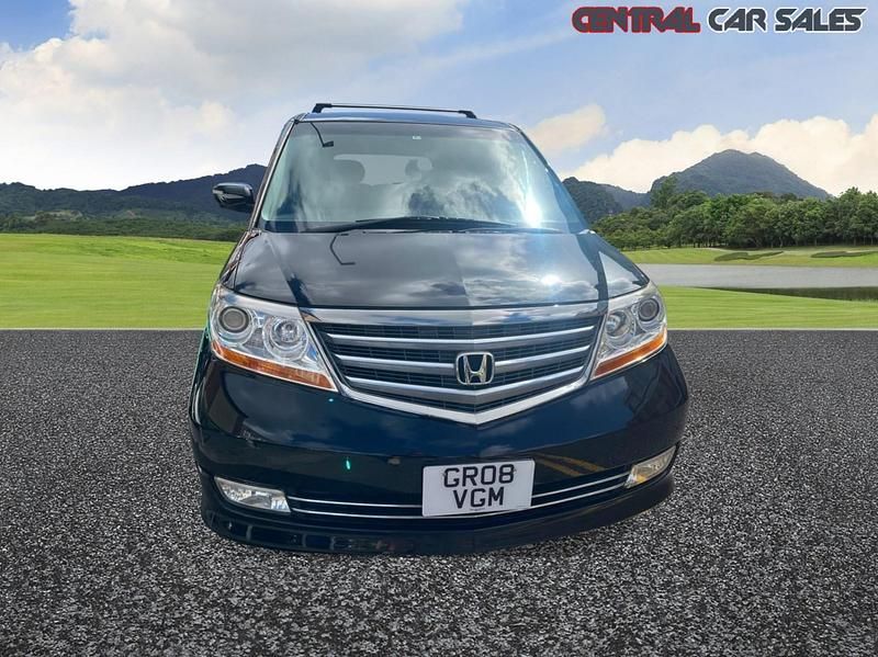Używany Honda Elysion Prestige 2023 Czarny Minivan