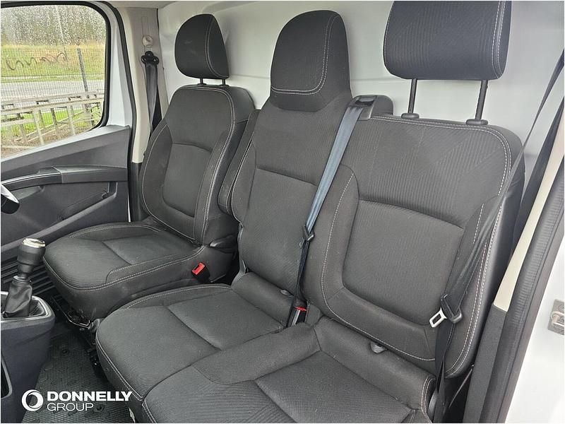 Usado Renault Trafic 128 HP (94 kW) 2024 Branco