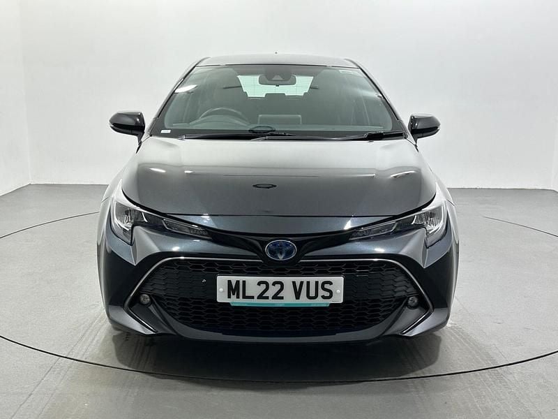 Used Toyota Corolla 122 HP (89 kW) 2022 Black Hatchback