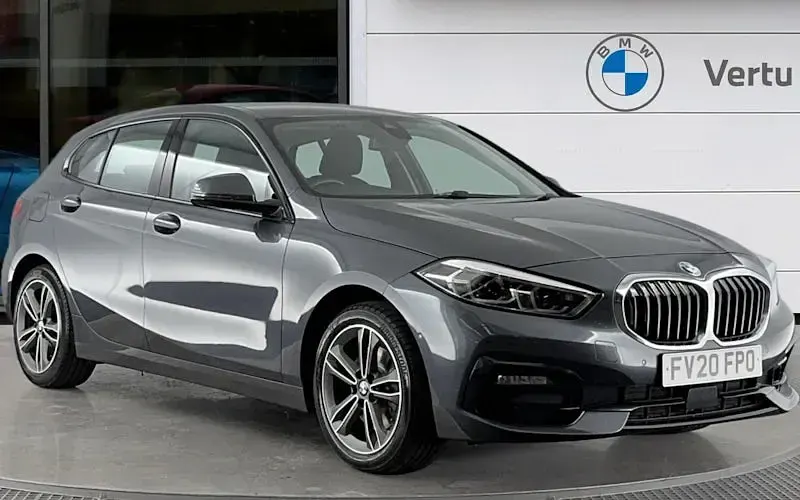 Used BMW 118 Sport Line 140 HP (102 kW) 2020 Hatchback