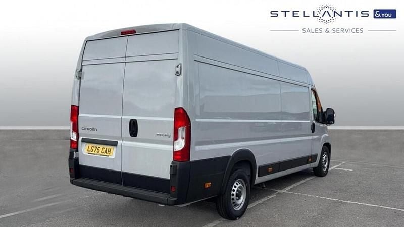 New Citroën Relay 138 HP (101 kW) 2026 Grey Van