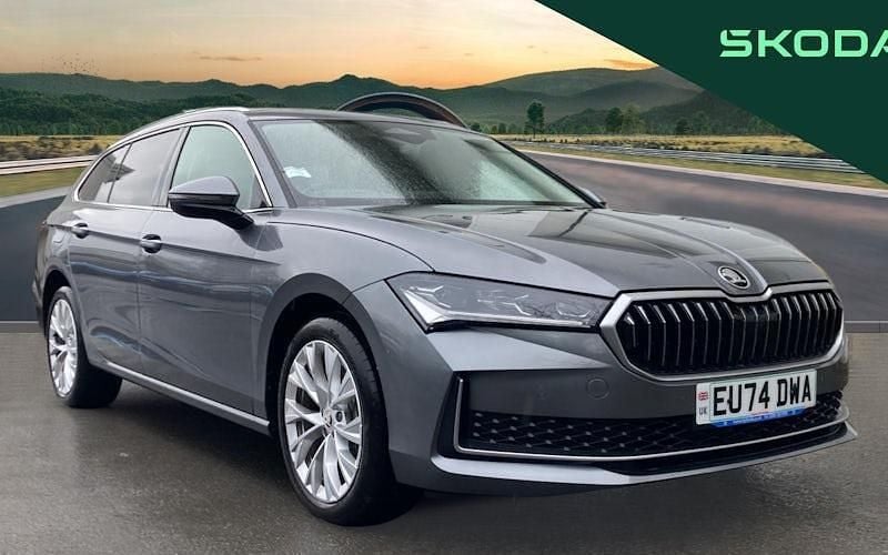 Used 2026 Skoda Superb SE L Estate | £30,790 (Fair price) - Image 1/4