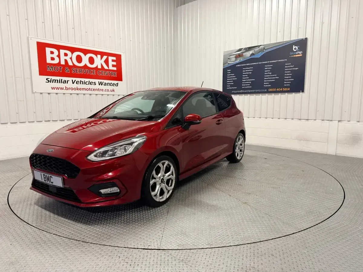 Used Ford Fiesta ST-Line 125 HP (91 kW) 2019 Red Hatchback