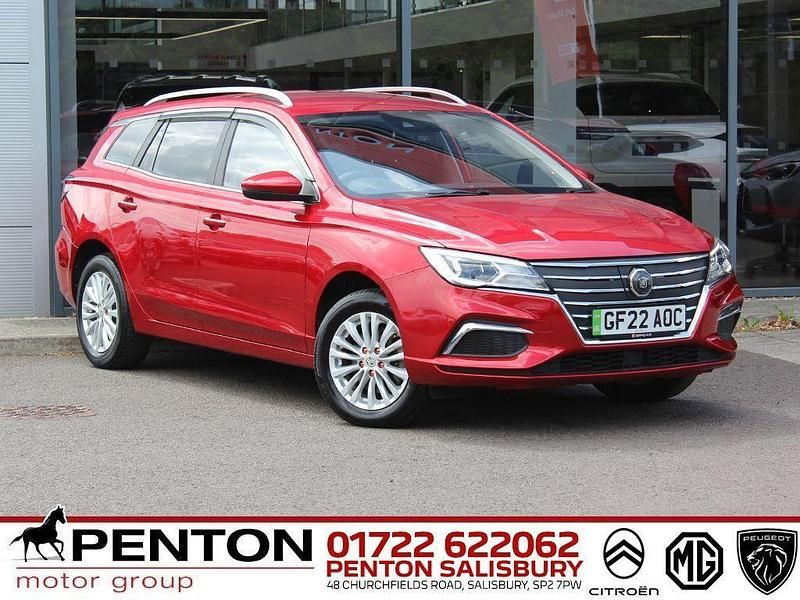Red Used 2022 MG MG5 EV Exclusive Estate | £12,490 (Fair price) - Image 1/4