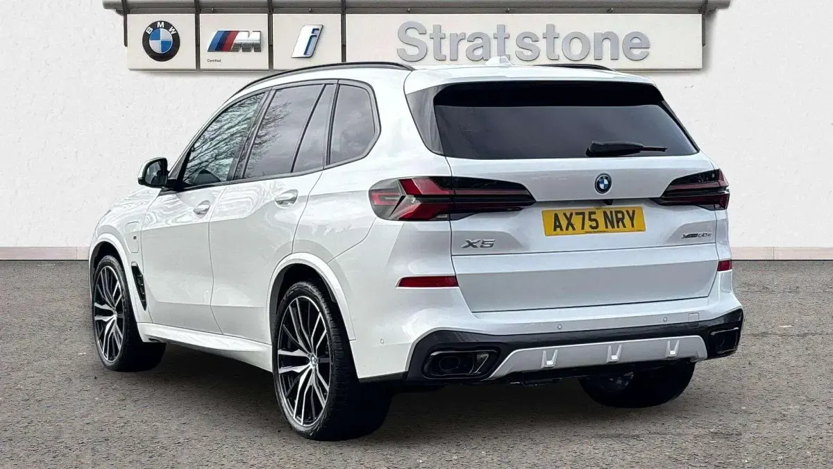 Used BMW X5 M Sport 482 HP (354 kW) 2026 White SUV