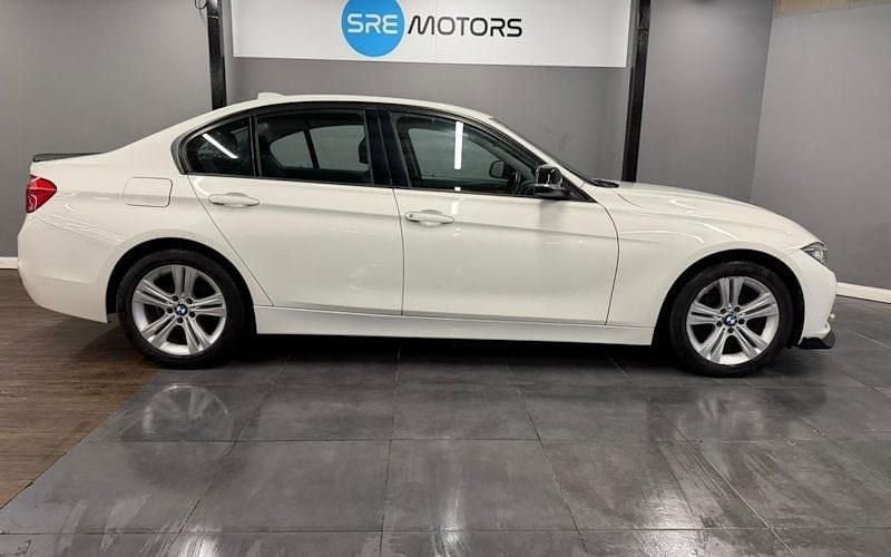 Used BMW 318 Sport Line 150 HP (110 kW) 2018 Sedan