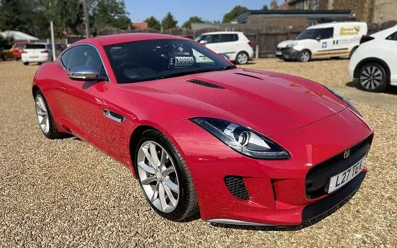 Used Jaguar F-Type Supercharged 340 HP (250 kW) 2016 Coupe
