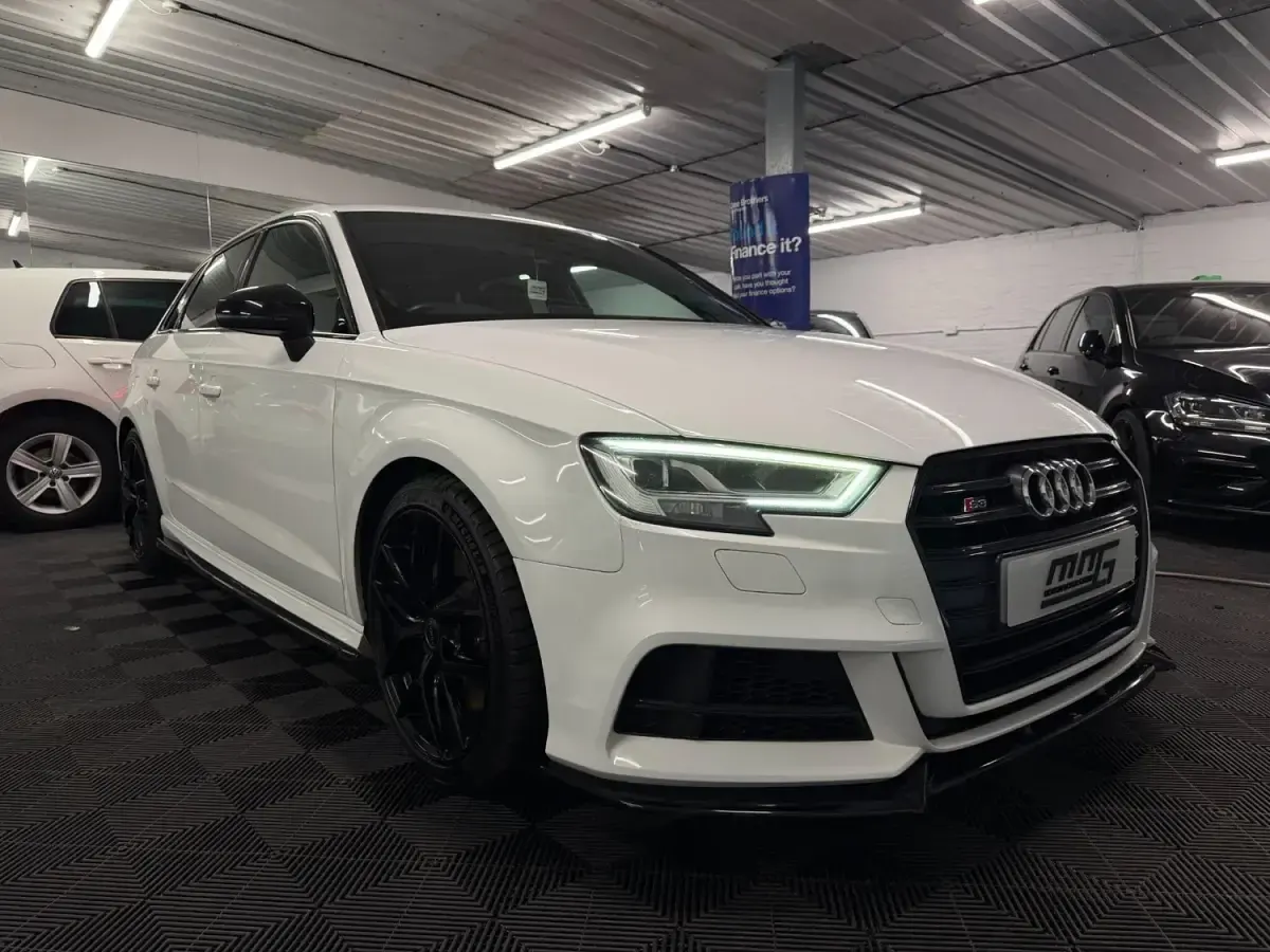 Used Audi S3 Sportback Black Edition 310 HP (228 kW) 2018 White Hatchback