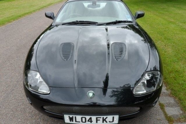 Used 2004 Jaguar XKR Coupe | £12,995 (Fair price) - Image 1/4