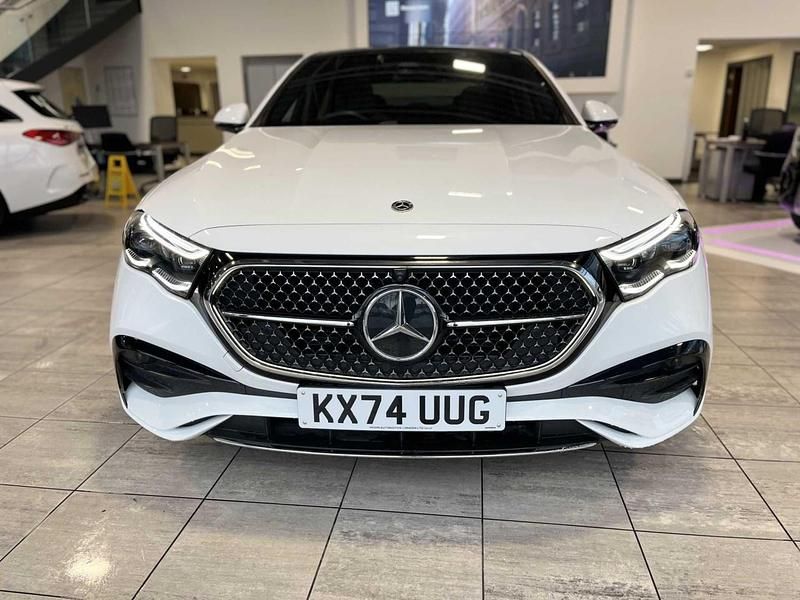 Used Mercedes E300 AMG Line Premium Plus 82 HP (60 kW) 2024 White Sedan