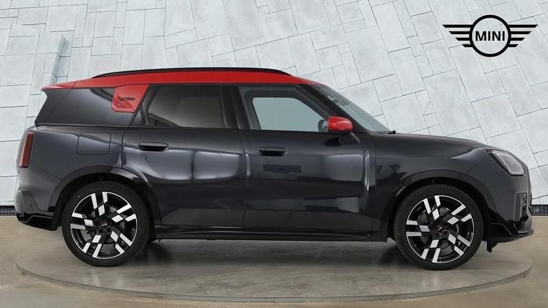 Used Mini Countryman Sport 218 HP (160 kW) 2024 Legend grey SUV