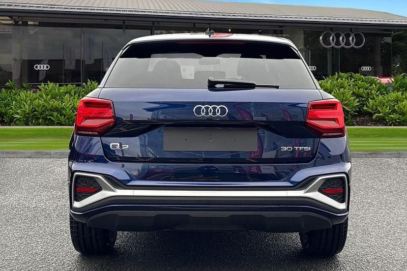 Ny Audi Q2 S-Line 2026 Blå SUV