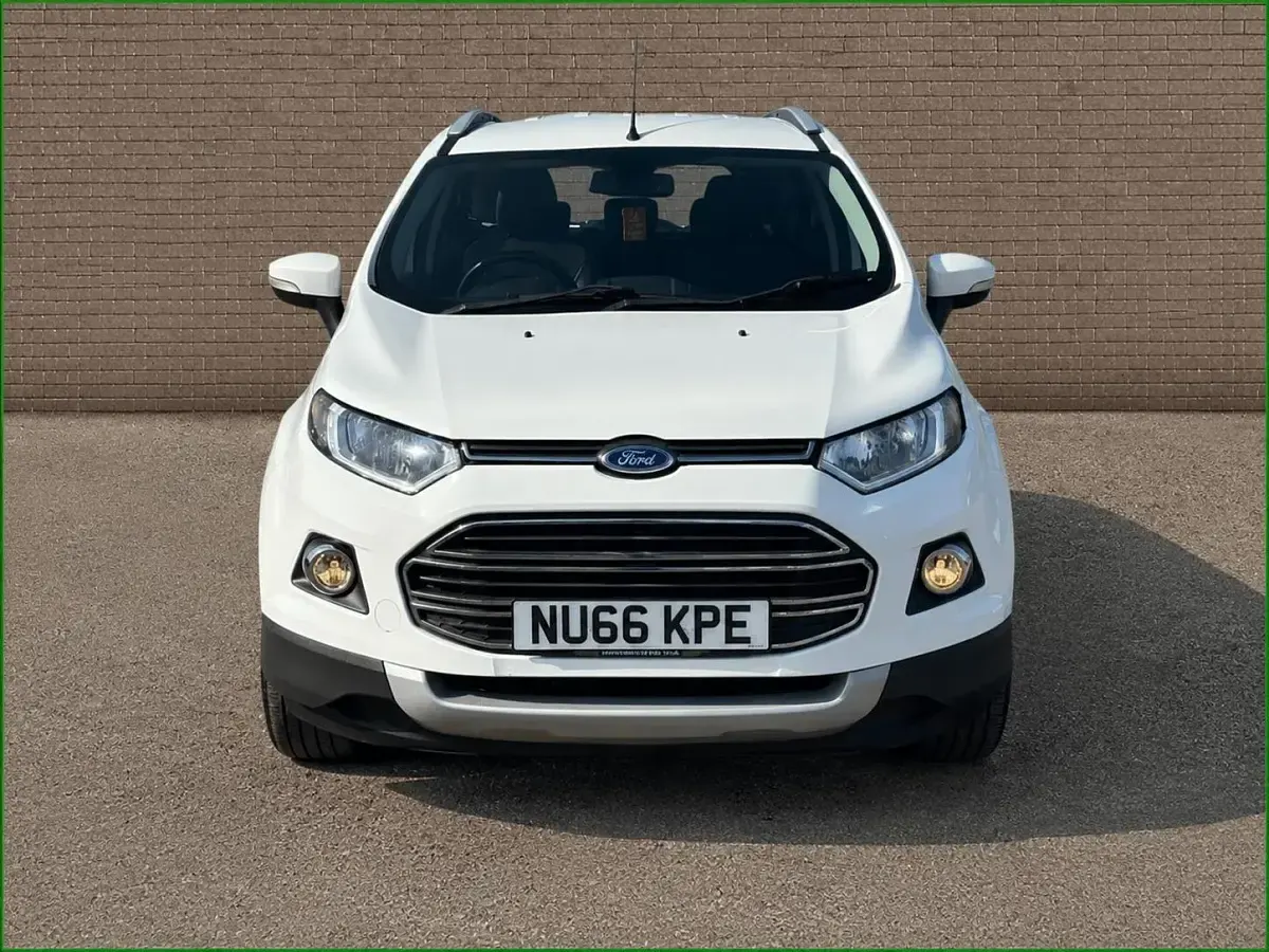 Used Ford Ecosport Titanium 125 HP (91 kW) 2016 White SUV