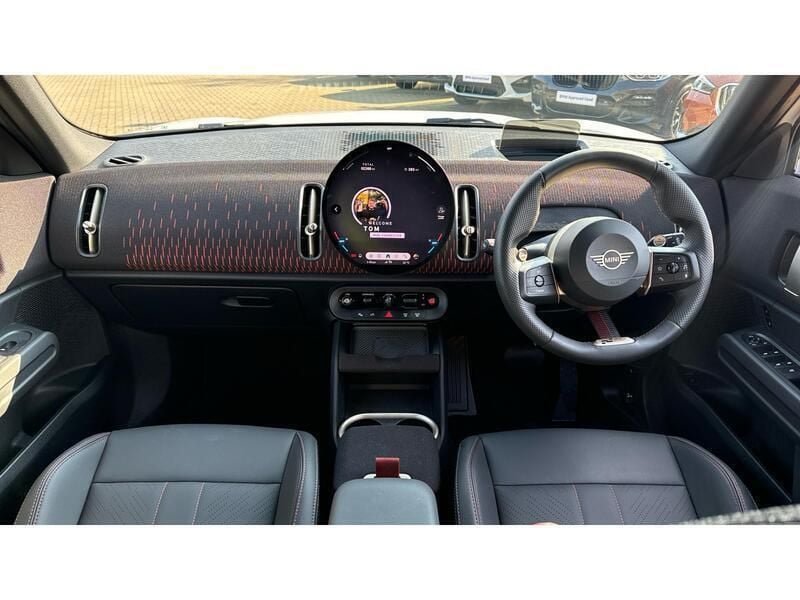 Used Mini Countryman Exclusive 218 HP (160 kW) 2024 White SUV