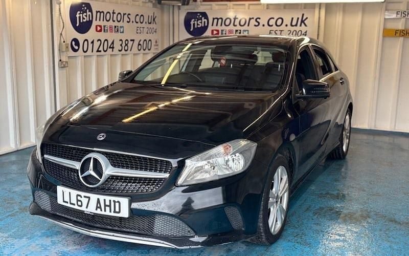 Used Mercedes A160 102 HP (75 kW) 2017 Black Hatchback