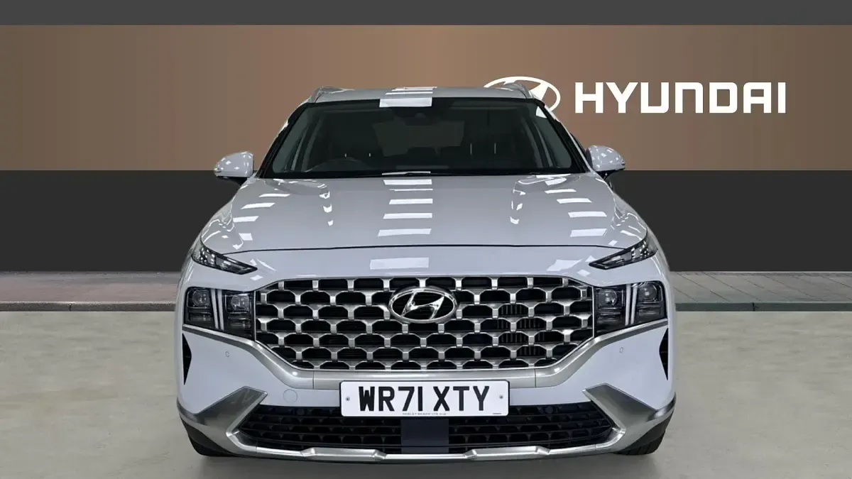Used Hyundai Santa Fe Premium 230 HP (169 kW) 2021 White SUV