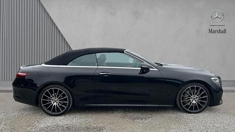 Used Mercedes E300 AMG line 258 HP (189 kW) 2022 Obsidian black metallic