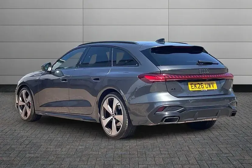 Used Audi A5 Comfort 204 HP (150 kW) 2026 Grey Estate